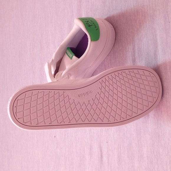 NWT✨Buzz Lightyear Adidas Youth Shoes - Picture 4 of 4